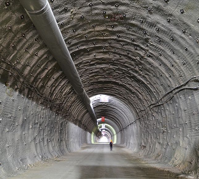 Kırkdilim’de 40 Viraj Tarih Oluyor, 4 Bin Metrelik Tünellerde Son Aşama