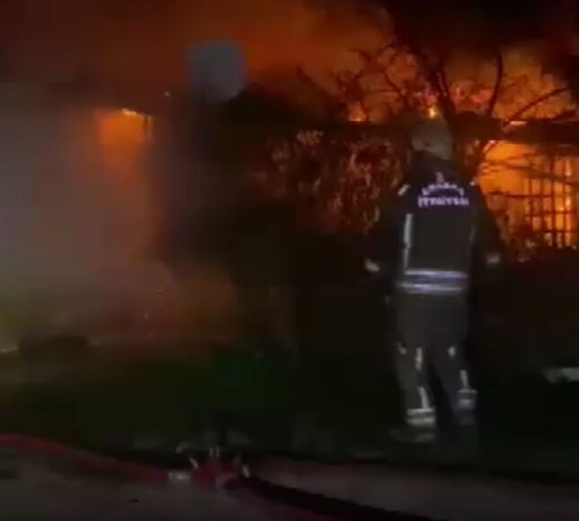 Ankara Polatlı’da Gece Yangını: Ailesini Kurtaran Baba Hayatını Kaybetti