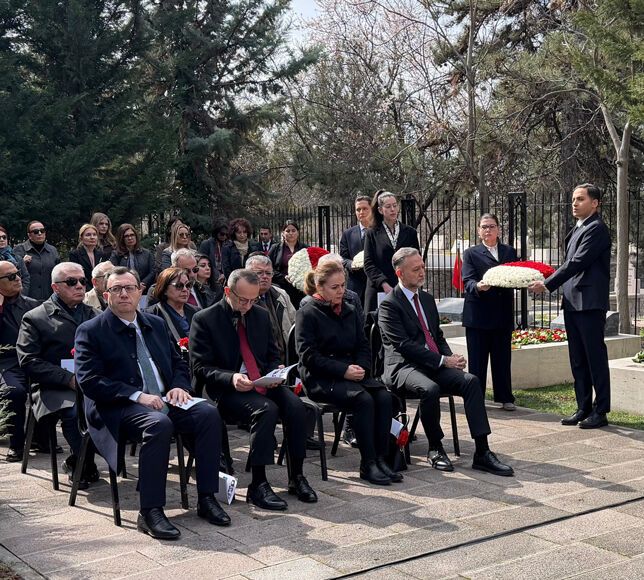Ankara’da Şehit Diplomatlar için Duygulandıran Tören