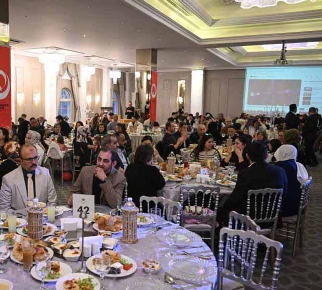 Ankara'da Anlamlı Buluşma, Şehit Yakınları ve Gaziler İftarda Bir Araya Geldi