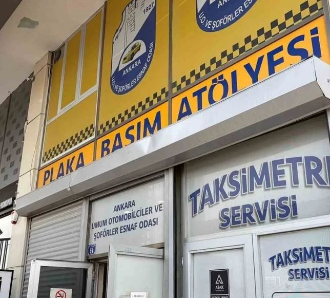 APP Plaka Değişiminde Son Gün Yoğunluğu: Ankara’da Uzun Kuyruklar Oluştu