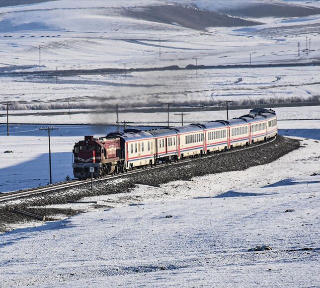 Ankara-Kars Hattında Kış Masalı Tamamlandı, Turistik Doğu Ekspresi Binlerce Yolcu Ağırladı