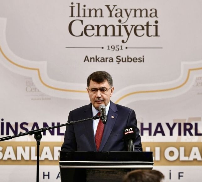 Ankara Valisi Vasip Şahin Yetim Çocuklarla İftar Sofrasında Buluştu