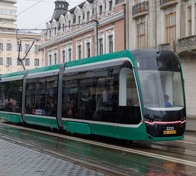 Romanya Caddelerinde Ankara İmzası: Bozankaya 18 Tramvayı Daha Teslim Etti