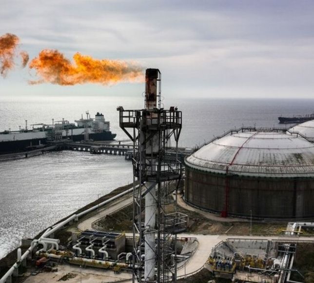 İran’ın Hürmüz Kararı Enerji Piyasalarını Rahatlattı: Gaz Fiyatları Düştü