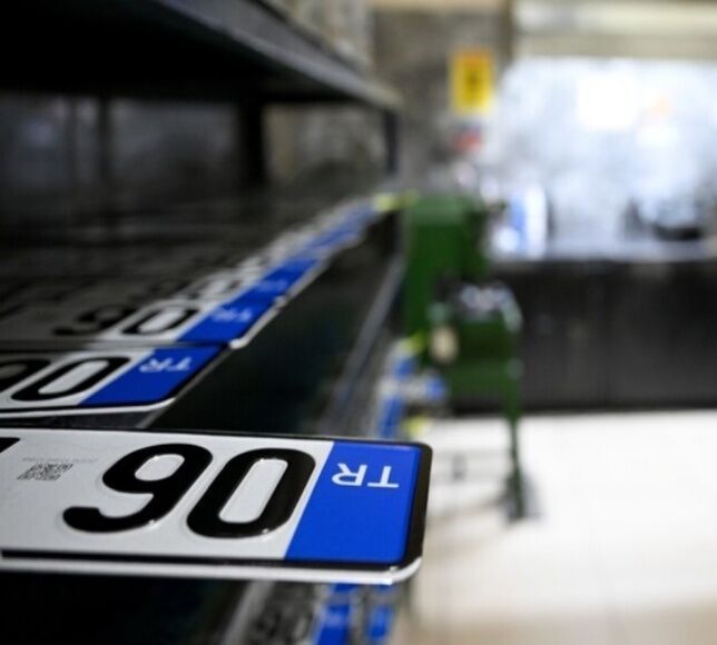 Standartlara Aykırı Basılan Plakalar Ücretsiz Değiştirilecek