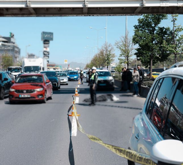 Ankara'da Feci Kaza: Üst Geçitten Bulvara Düşen İşçi Hayatını Kaybetti