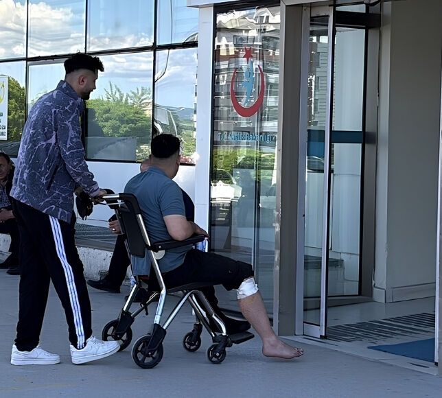 Kurban Keserken Kendini Yaralayan 13 Bin 513 Kişi Acil Servislere Koştu