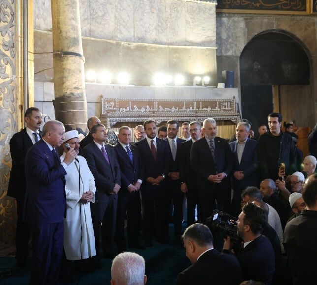 Cumhurbaşkanı Erdoğan Ayasofya’da Cuma Namazı Kıldı