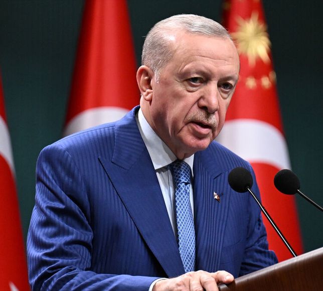 Cumhurbaşkanı Erdoğan'dan Anneler Günü Mesajı: Güçlü Türkiye'nin İnşasında En Büyük Pay Onların