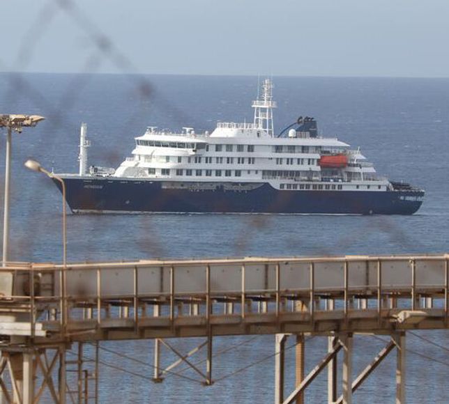 Hantavirüs Tespit Edilen Yolcu Gemisi Tenerife'de: Gemideki 3 Türk Vatandaşı Türkiye'ye Getiriliyor