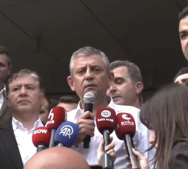 CHP Genel Merkez Önündeki Müdahale Sonrası Özgür Özelden Açıklama