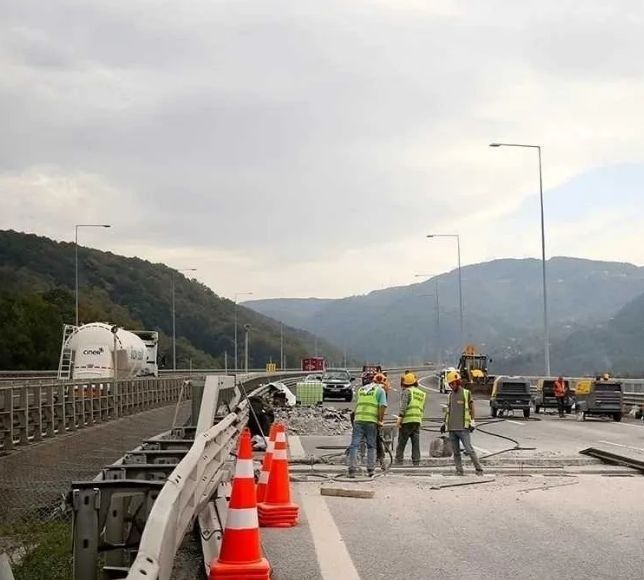 Polatlı- Ankara Yolundaki Bağlantı Kolu Trafiğe Kapatıldı