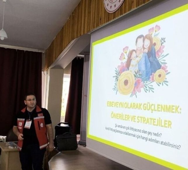 Modüler Aile Eğitim Programı 81 İlde 42 Bin Ebeveyne Ulaştı