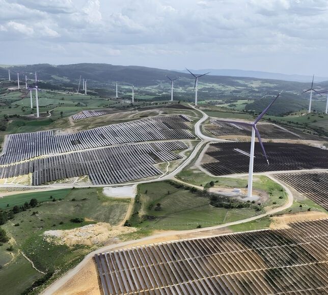 BloombergNEF Raporu'na Göre Türkiye Yeşil Enerjide İlk 10'a Girdi