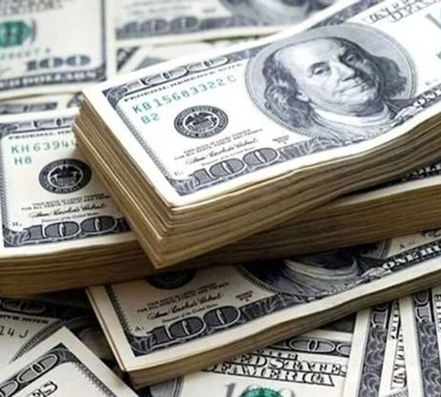 Dolar Kurunda Yatay Seyir Sürüyor