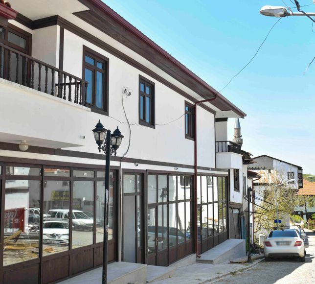 Güdül Yeni Yüzüyle Ziyaretçilerini Bekliyor: Sokak Sağlıklaştırma Projesi Tamamlandı