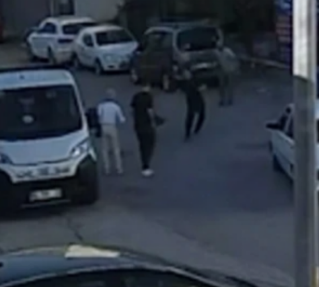 Yenimahalle'de Tasmasız Köpekten Kaçarken Düşen Çocuk Hayatını Kaybetti