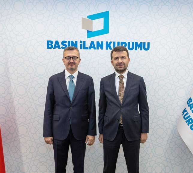 İletişim Başkanı Duran ve BİK Genel Müdürü Çay Bir Araya Geldi