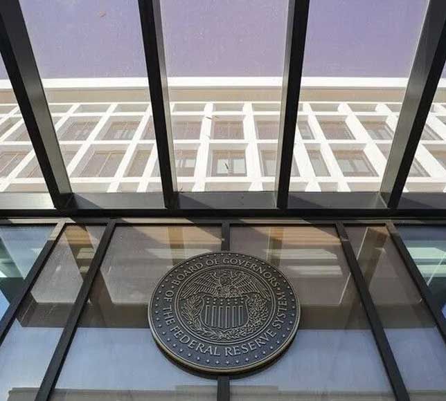 Emtia Piyasasında Fed Baskısı: Altın, Gümüş ve Sanayi Metalleri Geriledi