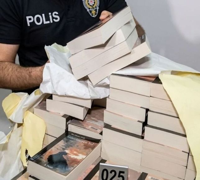 Yenimahalle’de Korsan Kitap İmalathanesine Operasyon: 3 Gözaltı