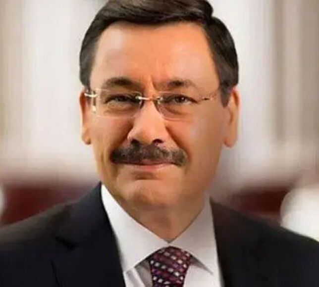 Melih Gökçek Şüpheli Sıfatıyla Savcılığa Çağrıldı: Cuma Günü İfade Verecek