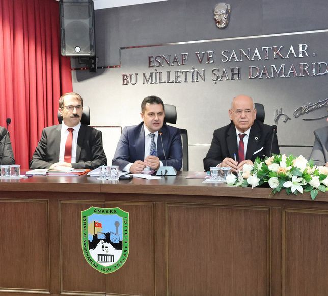 Oto Sanatkarlarının Çırak ve Nitelikli Eleman Sorunu Ankara'da Masaya Yatırıldı