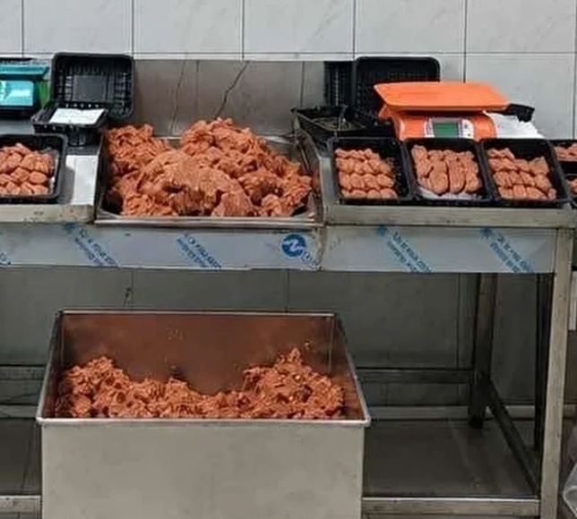 Yenimahalle'de Sahte Gıda Operasyonu: 1333 Kilogram Bozuk Et Ele Geçirildi