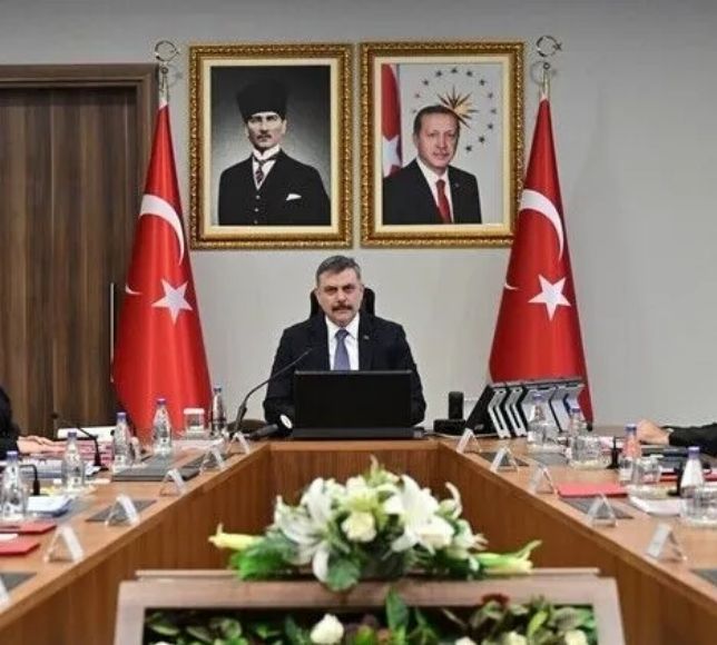 İçişleri Bakanı Çiftçi'den Okullarda Güvenlik için Yeni Talimat