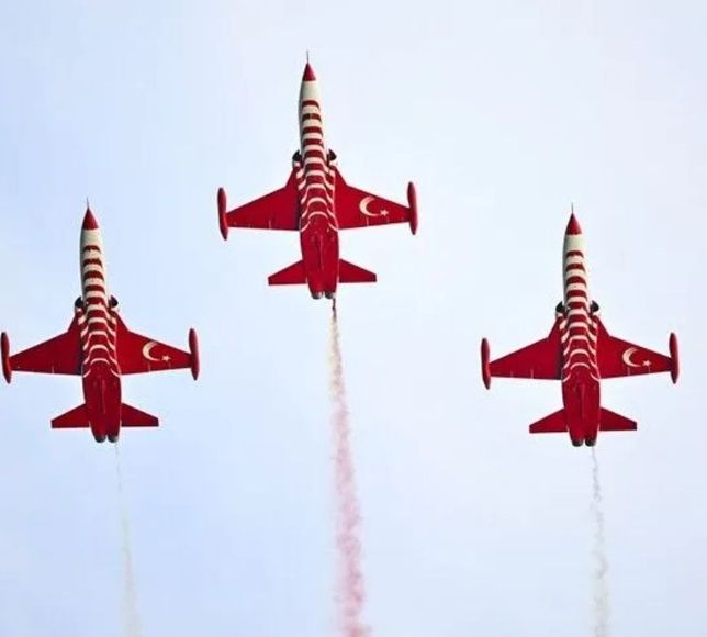 Türk Yıldızları Bugün Ankara Semalarında Prova Uçuşu Yapacak