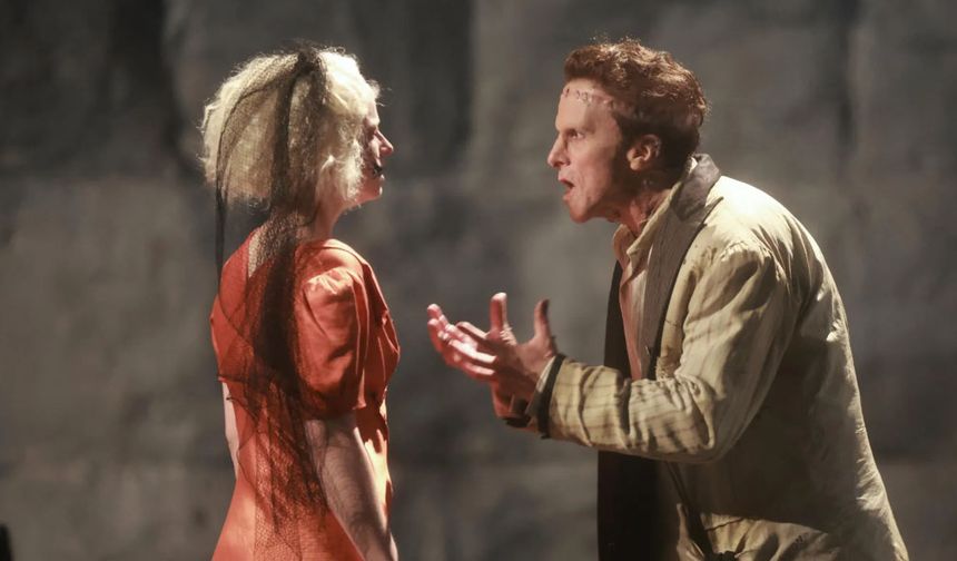 Christian Bale'in Frankenstein'ın Canavarı Yüzü