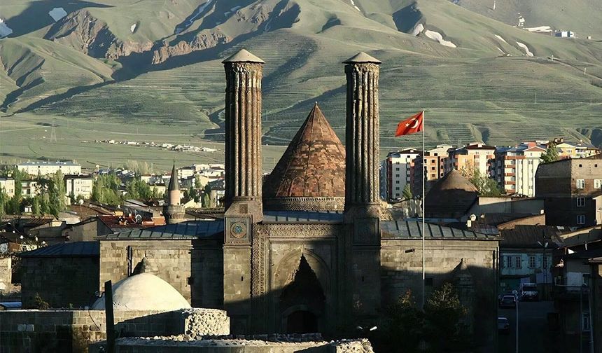 Erzurum’un Lezzet Mirası: Cağ Kebabı