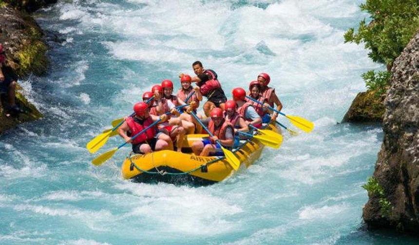 Rafting Nedir ve Nasıl Yapılır?