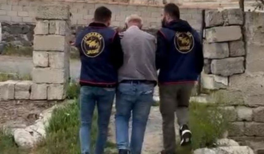 Samsun'da 49 Yıl Hapisle Aranan Firari Nevşehir'de Yakalandı