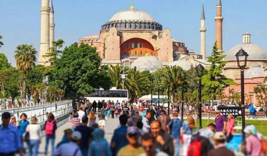 Yerli Turist Harcamaları Rekor Kırdı