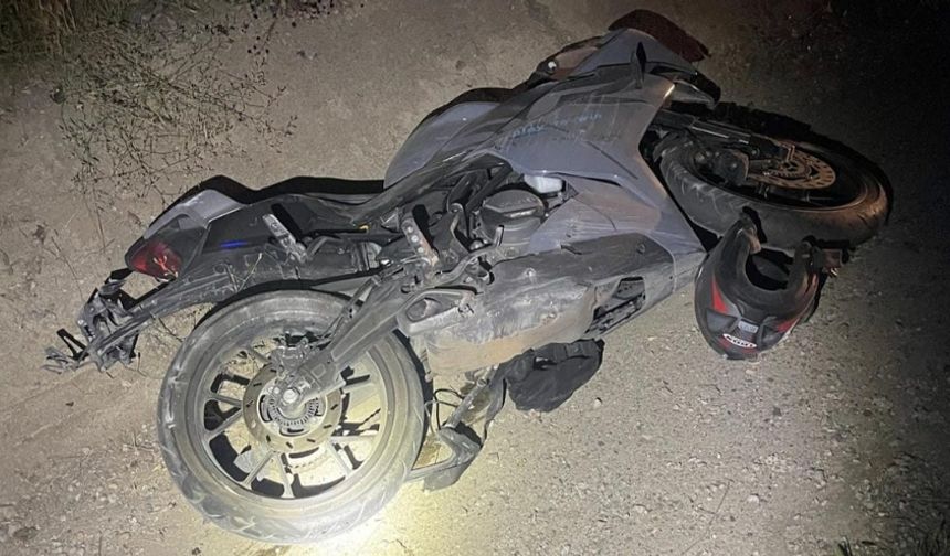 Çubuk’ta Motosiklet ve Tır Çarpıştı, Genç Sürücü Öldü