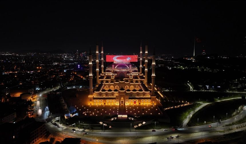 Direnişin Sembolü Selalar Bir Kez Daha Yüreklere Dokundu