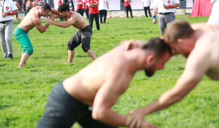 Keçiören’de Er Meydanı Kuruldu: Pehlivanlar Destan Yazdı!