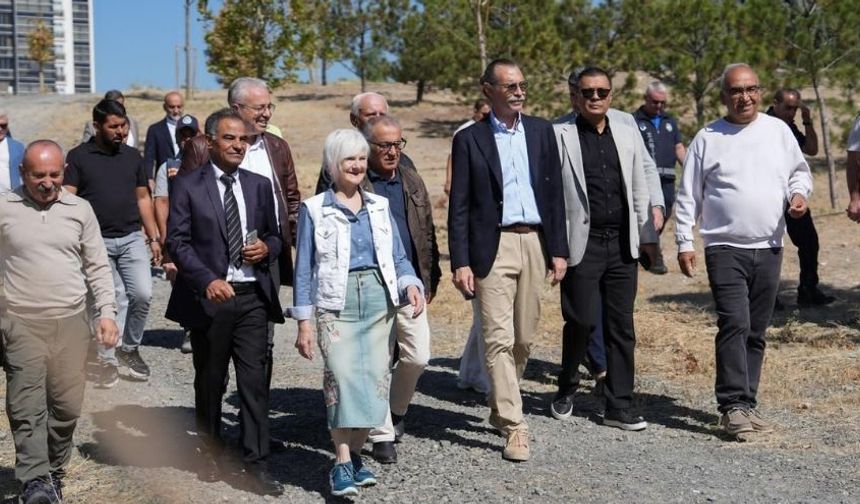 Etimesgut’ta Altyapı Çalışmaları Sürüyor: Beşikçioğlu Sahada