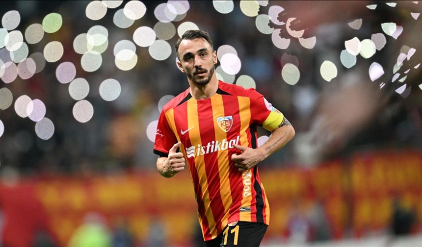 Beşiktaş, Gökhan Sazdağı’nı Renklerine Bağladı