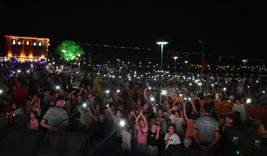 Nallıhan Sonbahar Şenliği, Renkli Etkinliklere Ev Sahipliği Yaptı