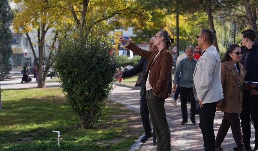 Erdal Beşikçioğlu Park Çalışmalarını Yerinde İnceledi