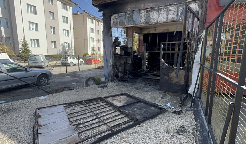 Eskişehir’de Oto Tamirhanesinde Patlama: 2 Kişi Yaralandı