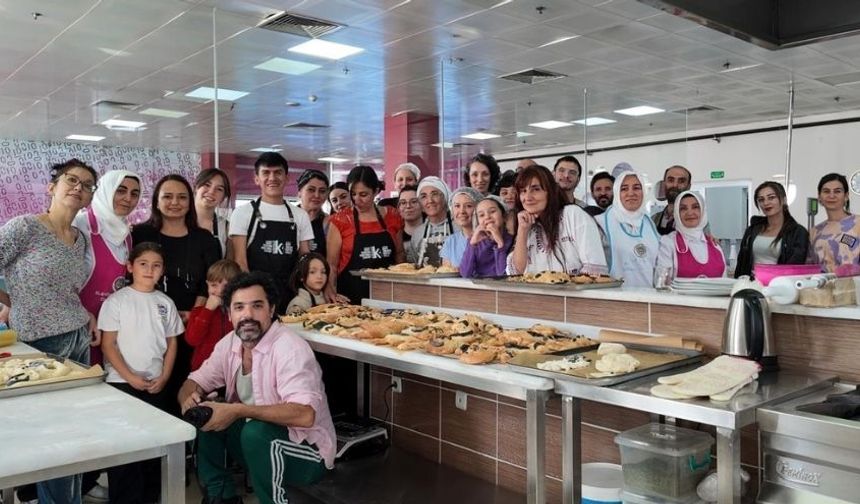 Etimesgut’ta ‘Dünya için Ekmek’ Atölyesi Etkinliği Düzenlendi