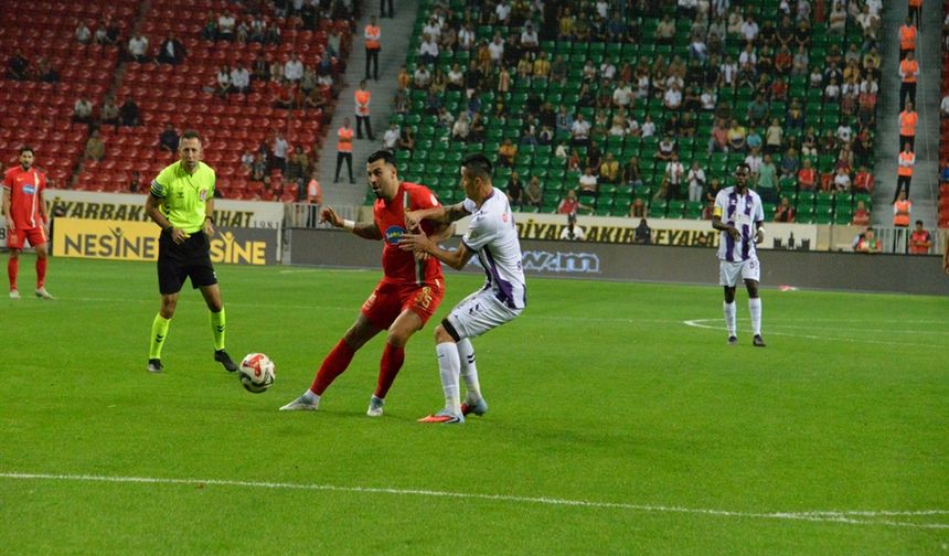 Keçiörengücü, Amed Sportif Karşısında Dağıldı