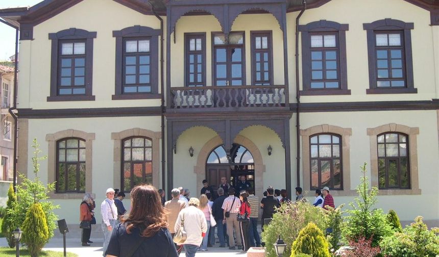 Nallıhan Belediyesi 6 Daimi Personel Arıyor! Son Başvuru 14 Ekim