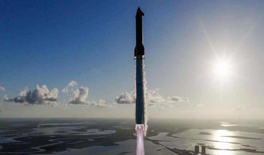 SpaceX’e Ait Starship Roketinin 11. Test Uçuşu Başarıyla Tamamlandı