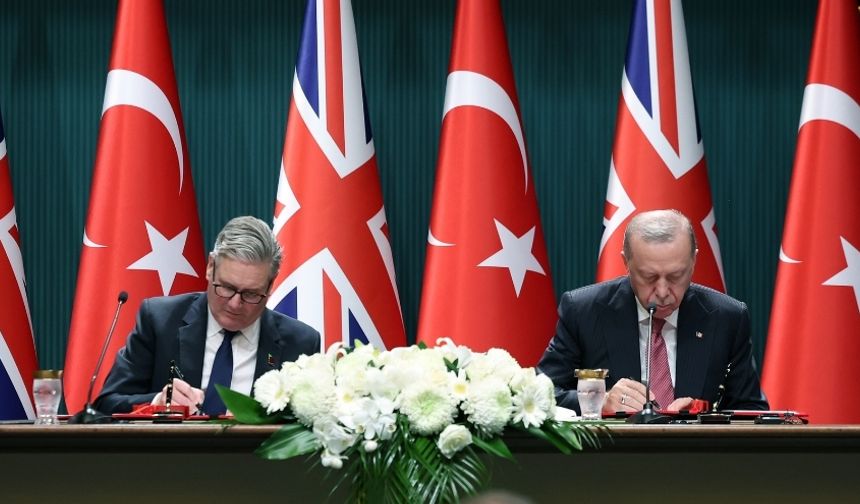 Türkiye ve İngiltere’den Eurofighter Savaş Uçağı İş Birliği Anlaşması