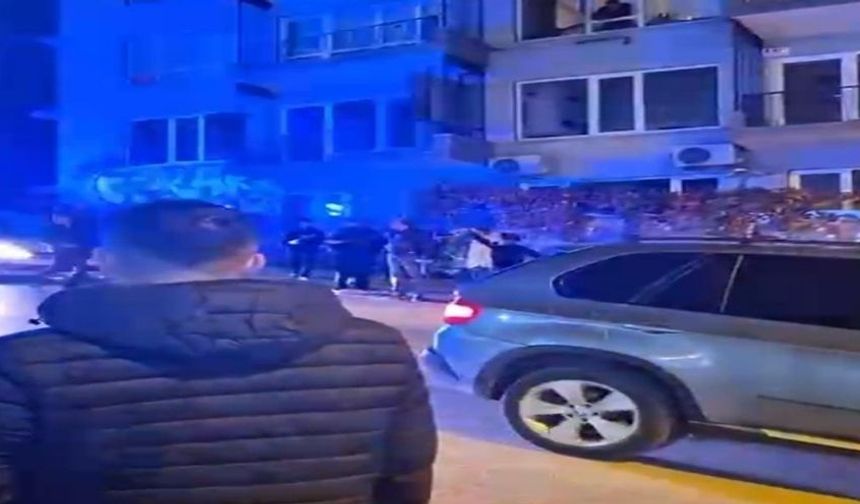 Ankara’da Kızılay Tabelası Sırasında Bıçaklı Kavga: 2 Kişi Yaralandı