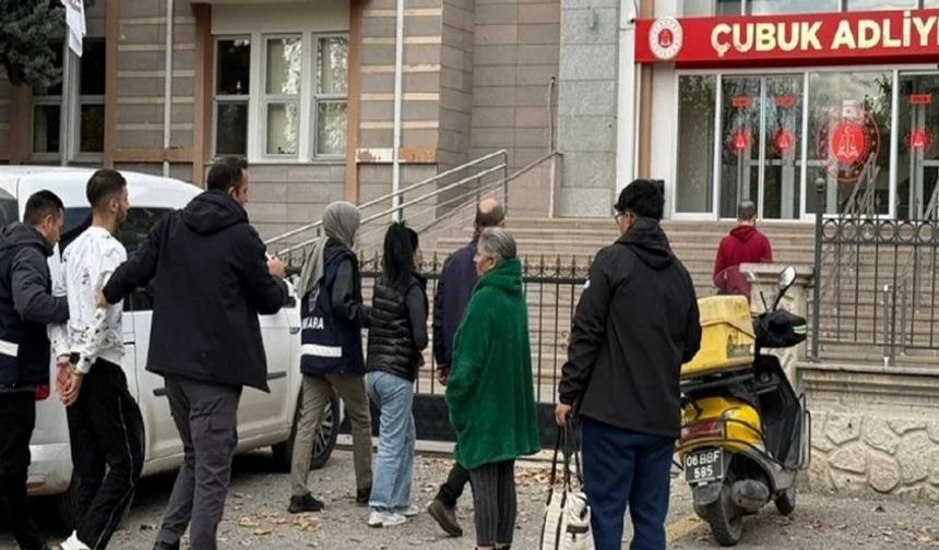 Ankara'da Uyuşturucu Ticareti Yapan Karı-Koca Tutuklandı
